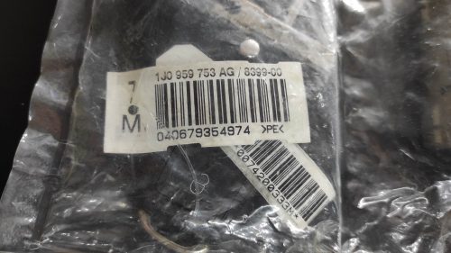 VOLKSWAGEN GOLF IV GYÁRI ZÁR SZETT 